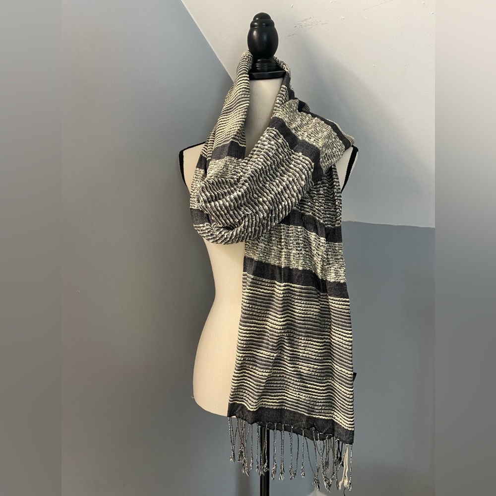 Print scarf